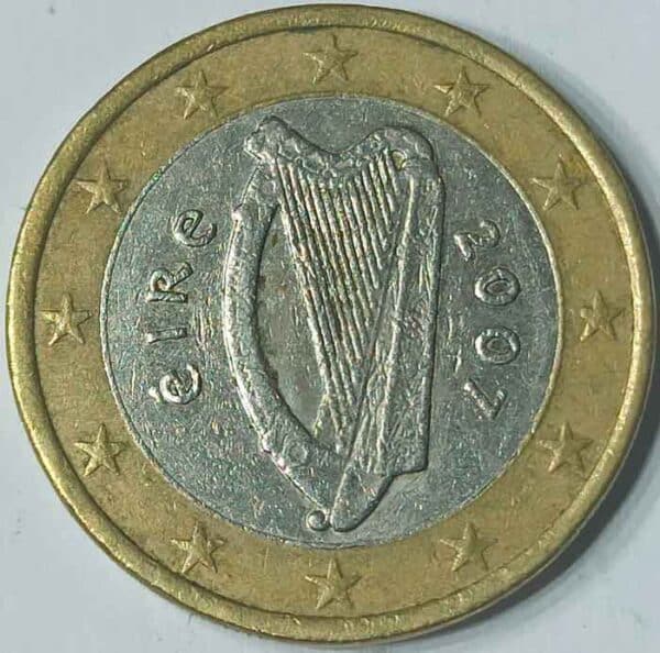 Moneda 1 Euro 2007 Irlanda anverso en numinformatica